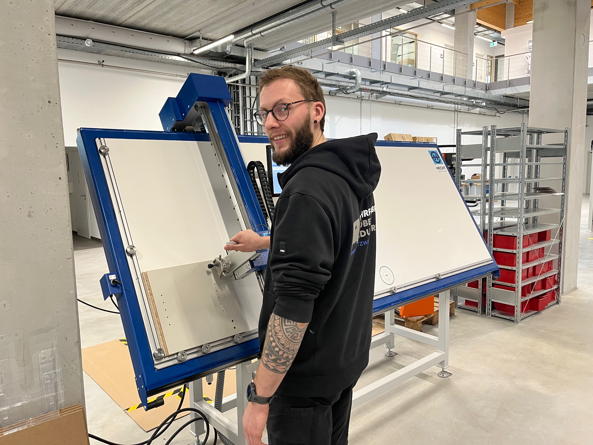 User Report: The HECHT DesQ II Measuring Table at the Furniture Industry Training Factory in Löhne